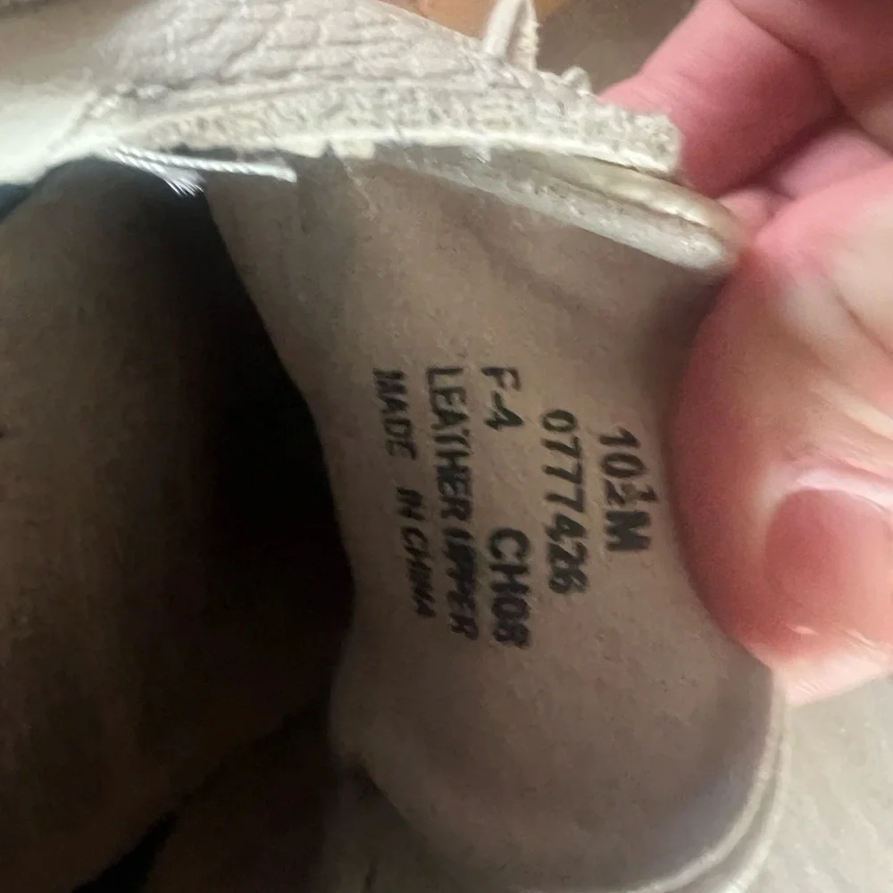 Sperry White/Tan Leather Boat Shoes